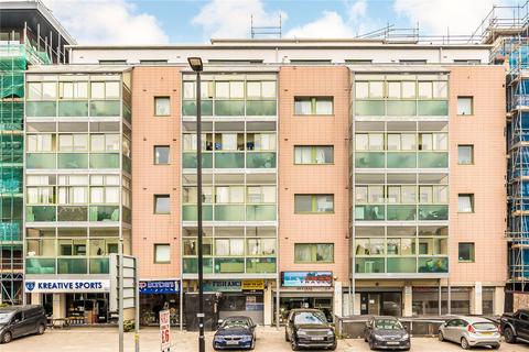 undefined, Staines Road, Hounslow TW3