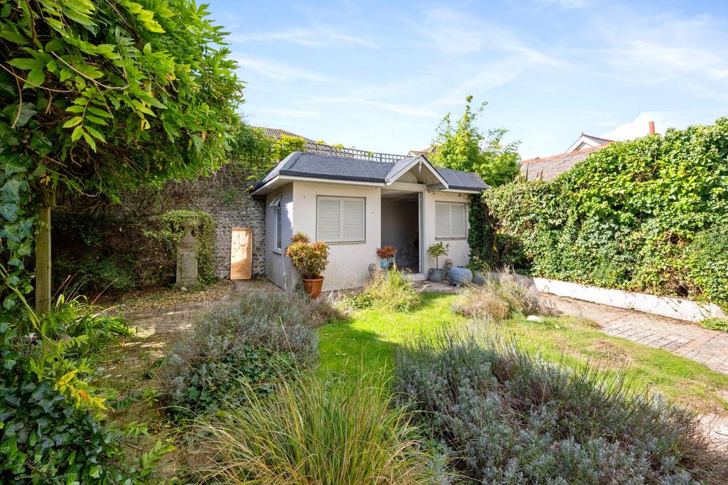 Summer house