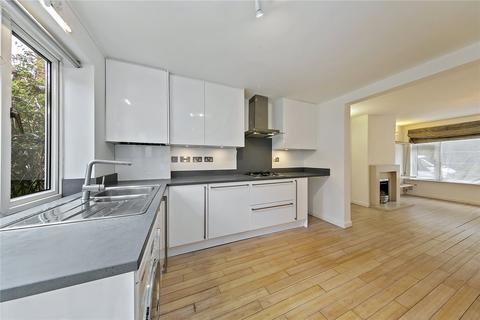 3 Haversham Close, Twickenham, TW1 2JP