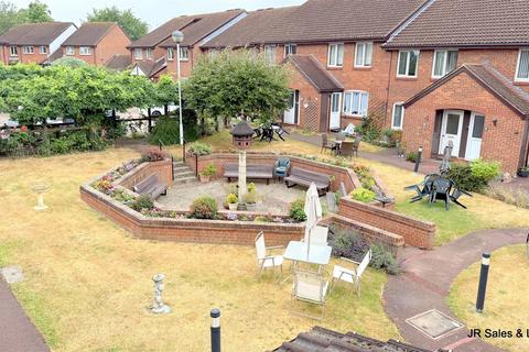1 bedroom retirement property for sale, Rose Court, Rosedale Way, West Cheshunt