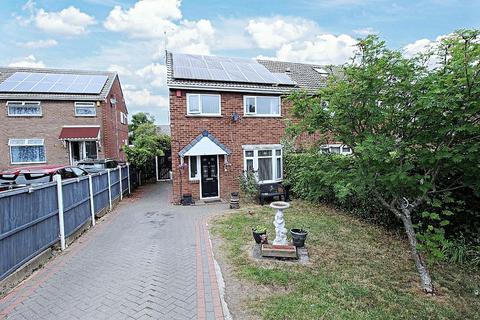 8 Thackeray Avenue, Rawmarsh, Rotherham, S62 5PN