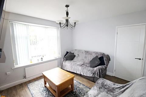 8 Thackeray Avenue, Rawmarsh, Rotherham, S62 5PN