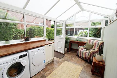 8 Thackeray Avenue, Rawmarsh, Rotherham, S62 5PN