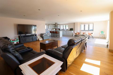 5 bedroom barn conversion to rent, The Cotes, Soham CB7