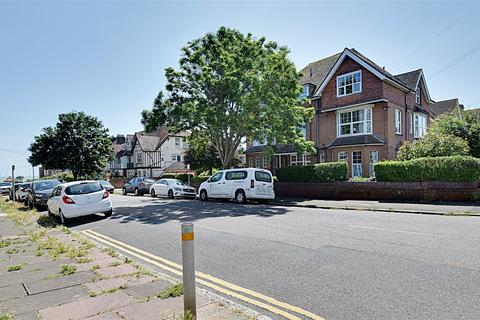 Flat 6, 6 Middlesex Road, Bexhill-on-sea, TN40 1LP