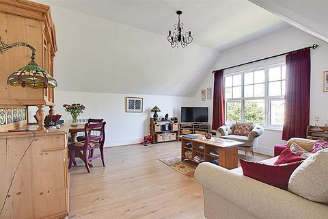 Flat 6, 6 Middlesex Road, Bexhill-on-sea, TN40 1LP