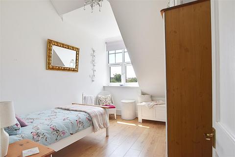 Flat 6, 6 Middlesex Road, Bexhill-on-sea, TN40 1LP