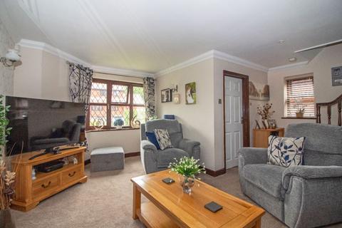 4 bedroom detached house for sale, Angelo Close, Waterlooville, PO7 8JS