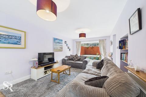 32 Bridgemont, Whaley Bridge, High Peak, SK23 7PB