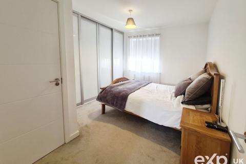 2 bedroom apartment for sale, 4 Wingate Close, Snodland ME6