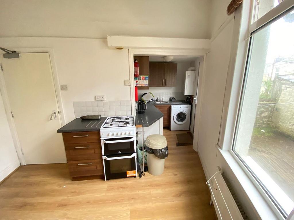 Living-Kitchen.jpg