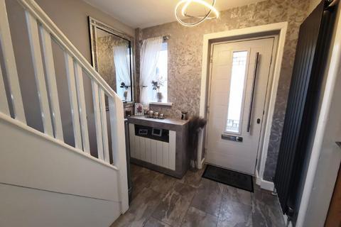 13 Thackeray Grove, Droylsden, Manchester, M43 7NB
