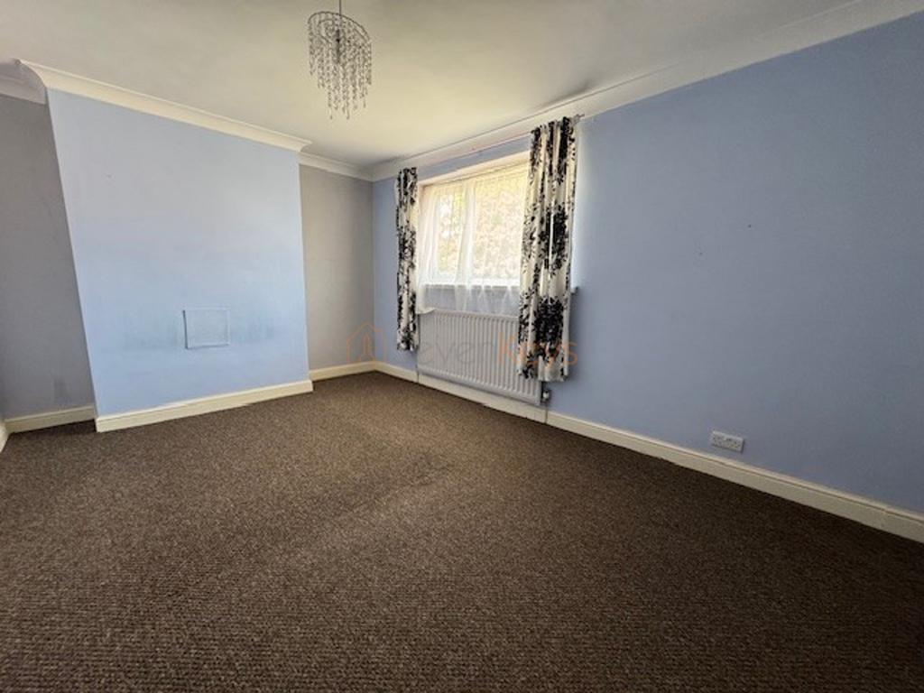 13 Frederick Terrace main bedroom