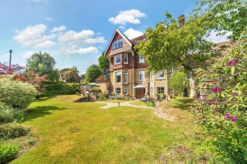undefined, Knoll Road, Godalming, GU7