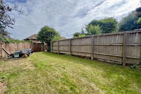 4 Gatehouse Close, Dawlish, EX7 0EG