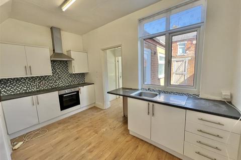 2 bedroom terraced house for sale, Reid Street, Darlington