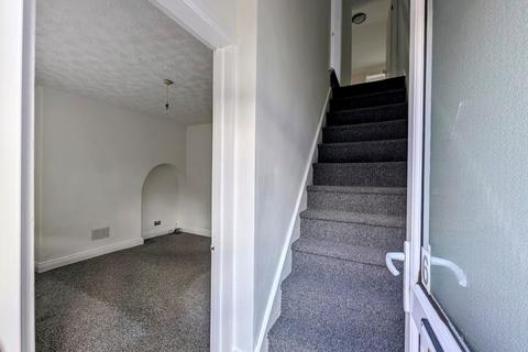 2 bedroom terraced house for sale, Denacre Avenue, Wigston LE18
