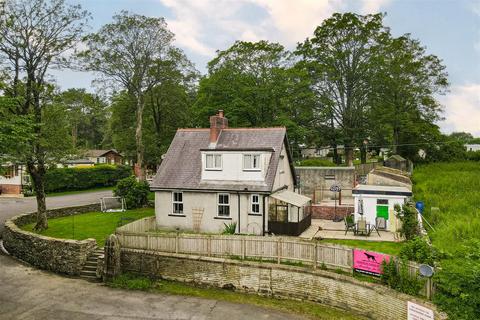 3 bedroom detached house for sale, Edisford Road, Waddington BB7