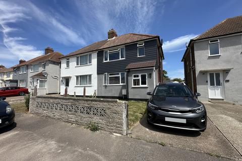 Astrid Road, Walmer, CT14