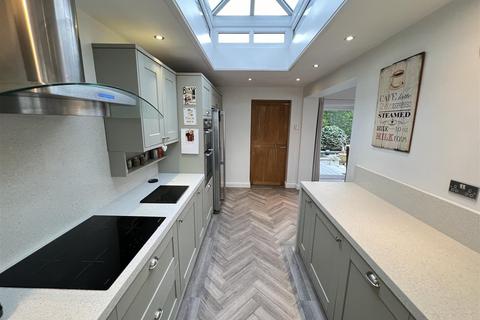 23 Gulls Way, Wirral, CH60 9JG