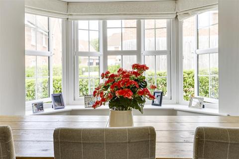 13 Aldridge Way, Buntingford, SG9 9FX