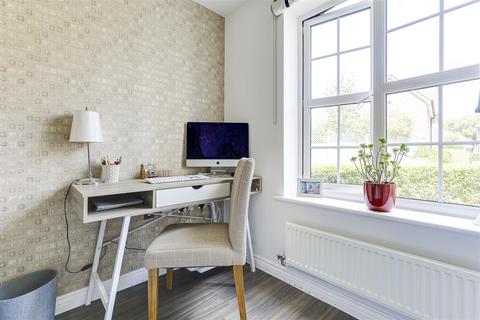 13 Aldridge Way, Buntingford, SG9 9FX