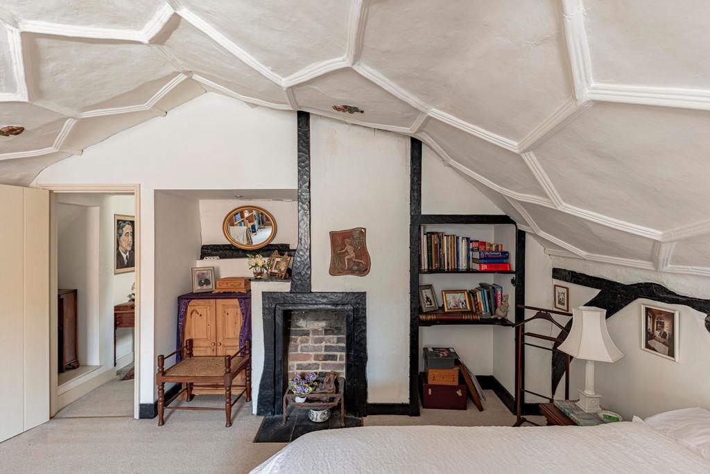 Bedroom One (2)