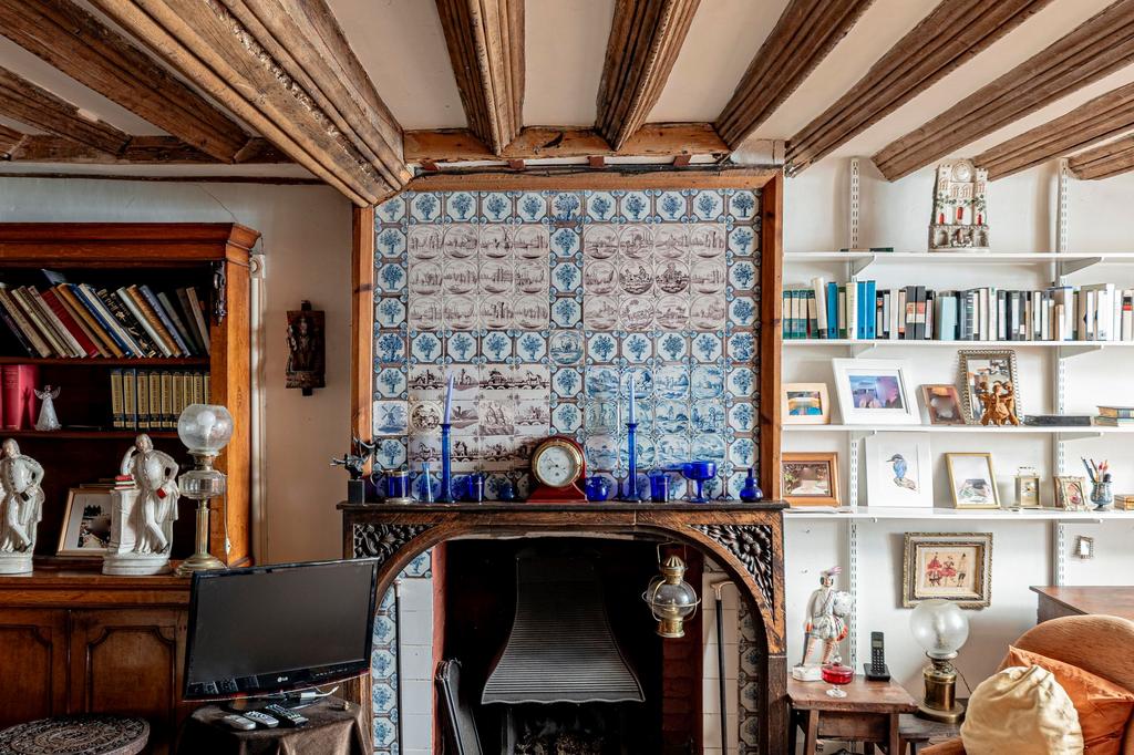 Living Room (4)