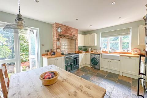 3 bedroom detached house for sale, Northfield House, Long Lane, Billesdon