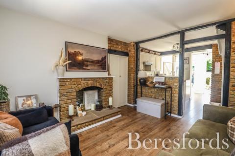 67 Roxwell Road, Chelmsford, CM1 2NT