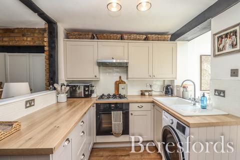 67 Roxwell Road, Chelmsford, CM1 2NT
