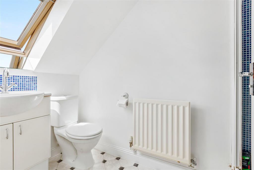 Top floor en-suite
