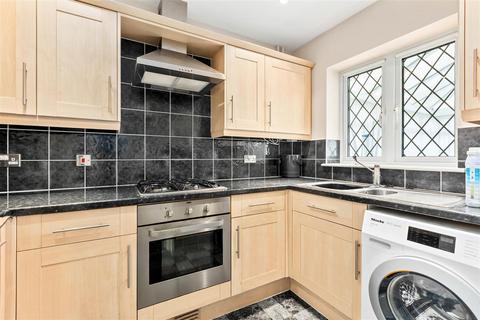 4 bedroom detached house for sale, Everest Close, Arlesey, SG15 6TR
