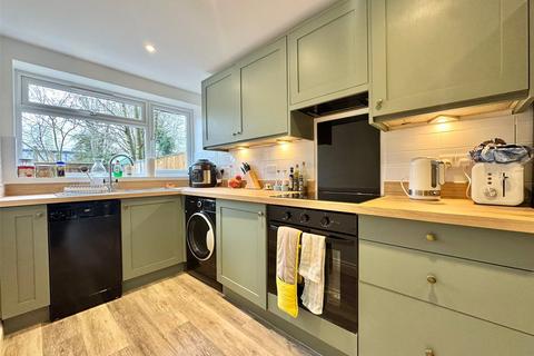 undefined, Weydon Lane, Farnham, Surrey, GU9
