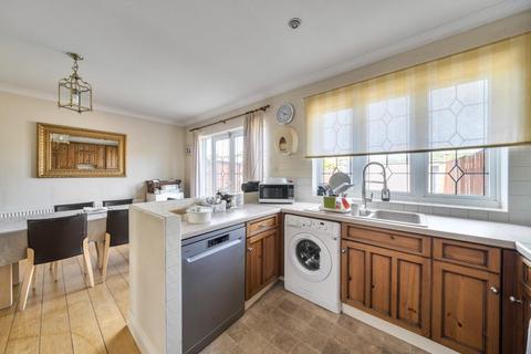 3 bedroom semi-detached house for sale, Kingshill Drive, Kenton, HA3 8QD