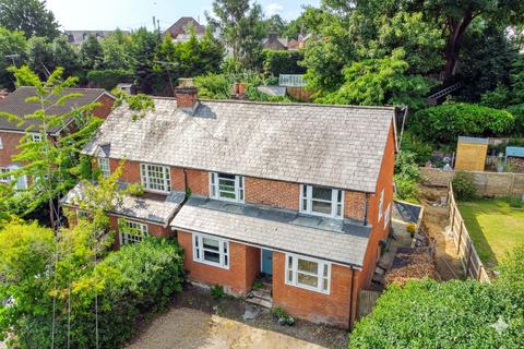 Lower Village Road, Sunninghill, Ascot, Berkshire, SL5