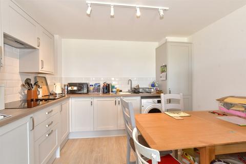 2 bedroom apartment for sale, Colwell Road, Freshwater, Isle of Wight