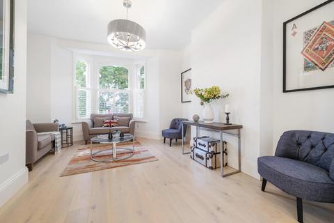 2 bedroom flat for sale, Stockwell Road, SW9