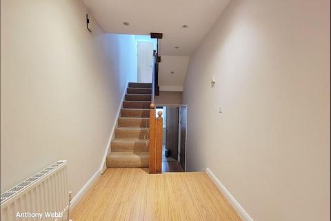 undefined, Lincoln Road, Finchley, London N2
