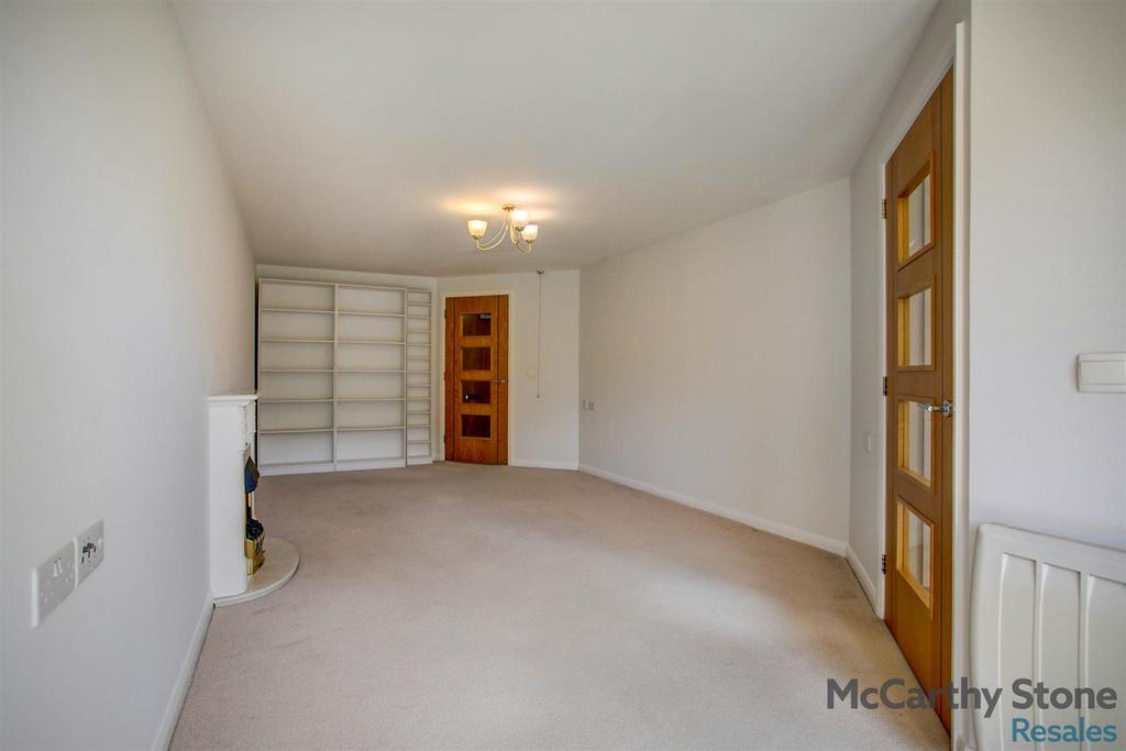 165a4438 39 40.jpg