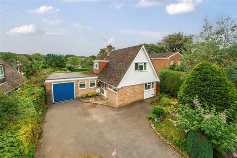 12 The Paddock, Headley, Bordon, GU35 8QE
