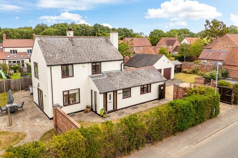 4 bedroom detached house for sale, Chapel Lane, Aubourn, LN5