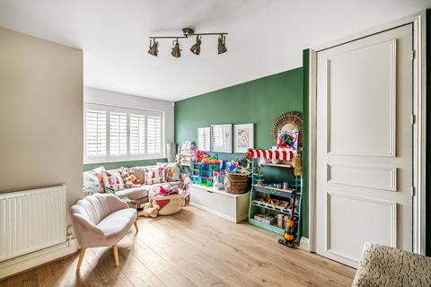 23 Croydon Road, Westerham, TN16 1TS