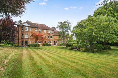 undefined, Mead Road, Winchester, Hampshire, SO23