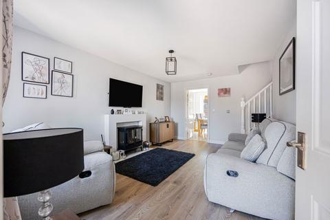 22 Cae Canol, Hengoed, CF82 7RU