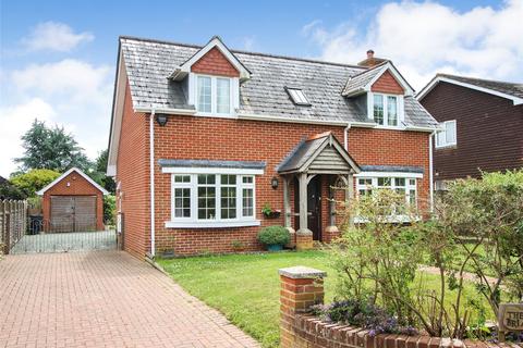 3 bedroom detached house for sale, Pauls Lane, Sway, Hampshire, SO41