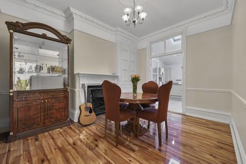 54 Balloch Road, London, SE6 1SW