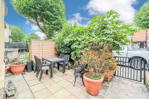 undefined, Prince Consort Road, Gateshead, NE8