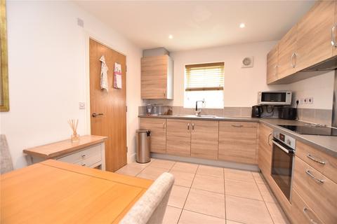 45 Asket Drive, Leeds, LS14 1HX