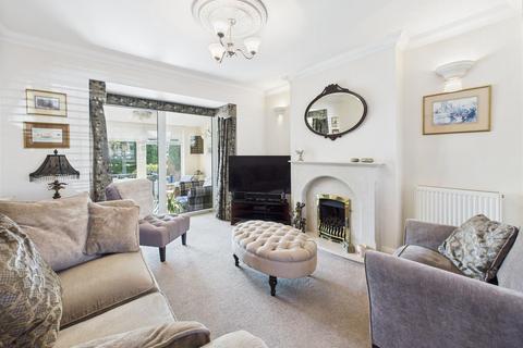 3 bedroom detached house for sale, Dorothy Drive, Forest Town, Nottinghamshire